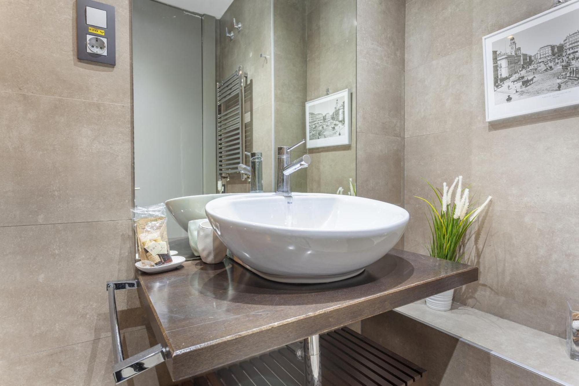 Apartamento Cibeles Studio En Madrid Eksteriør billede